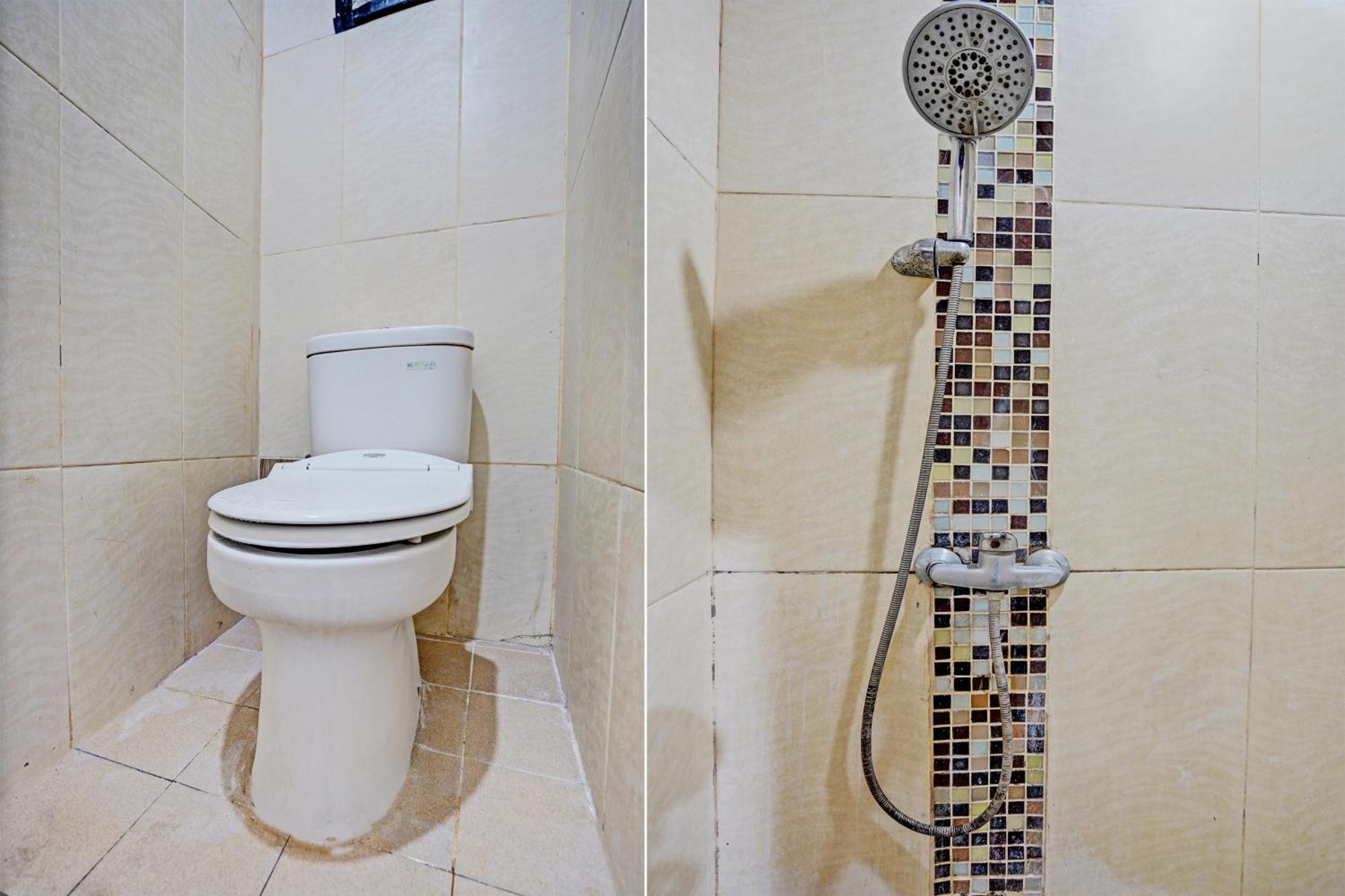 Oyo 93112 Garden Homestay 3 Merlion Sorabaya Extérieur photo