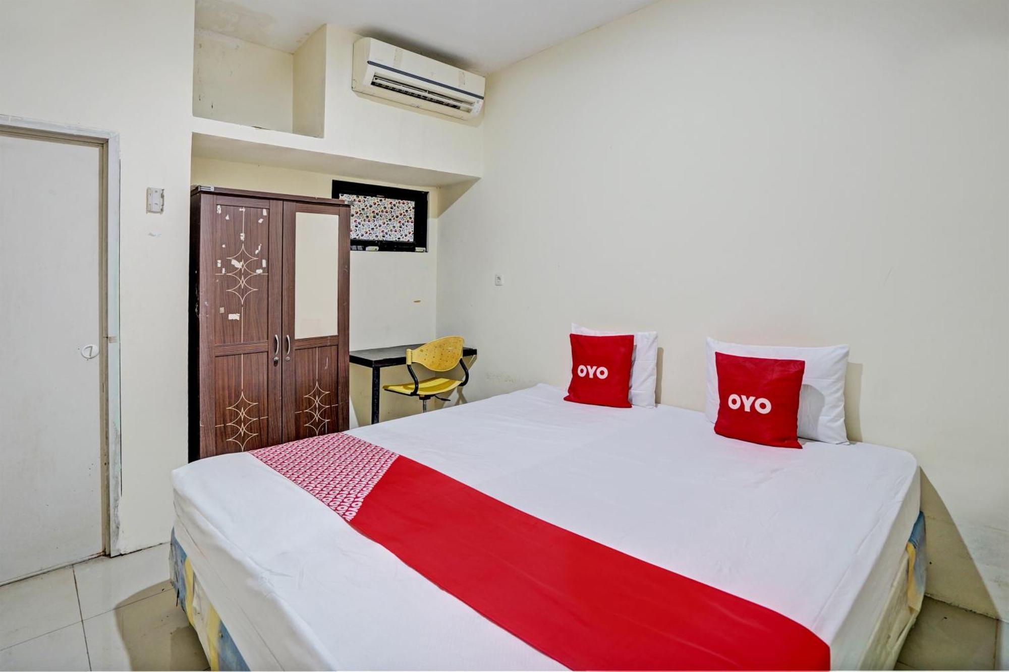 Oyo 93112 Garden Homestay 3 Merlion Sorabaya Extérieur photo